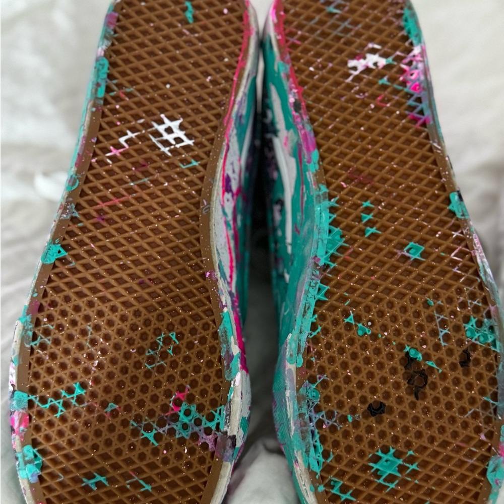 Hand-painted Woman’s High-Top VANS 7.5 - Picture 5 of 6